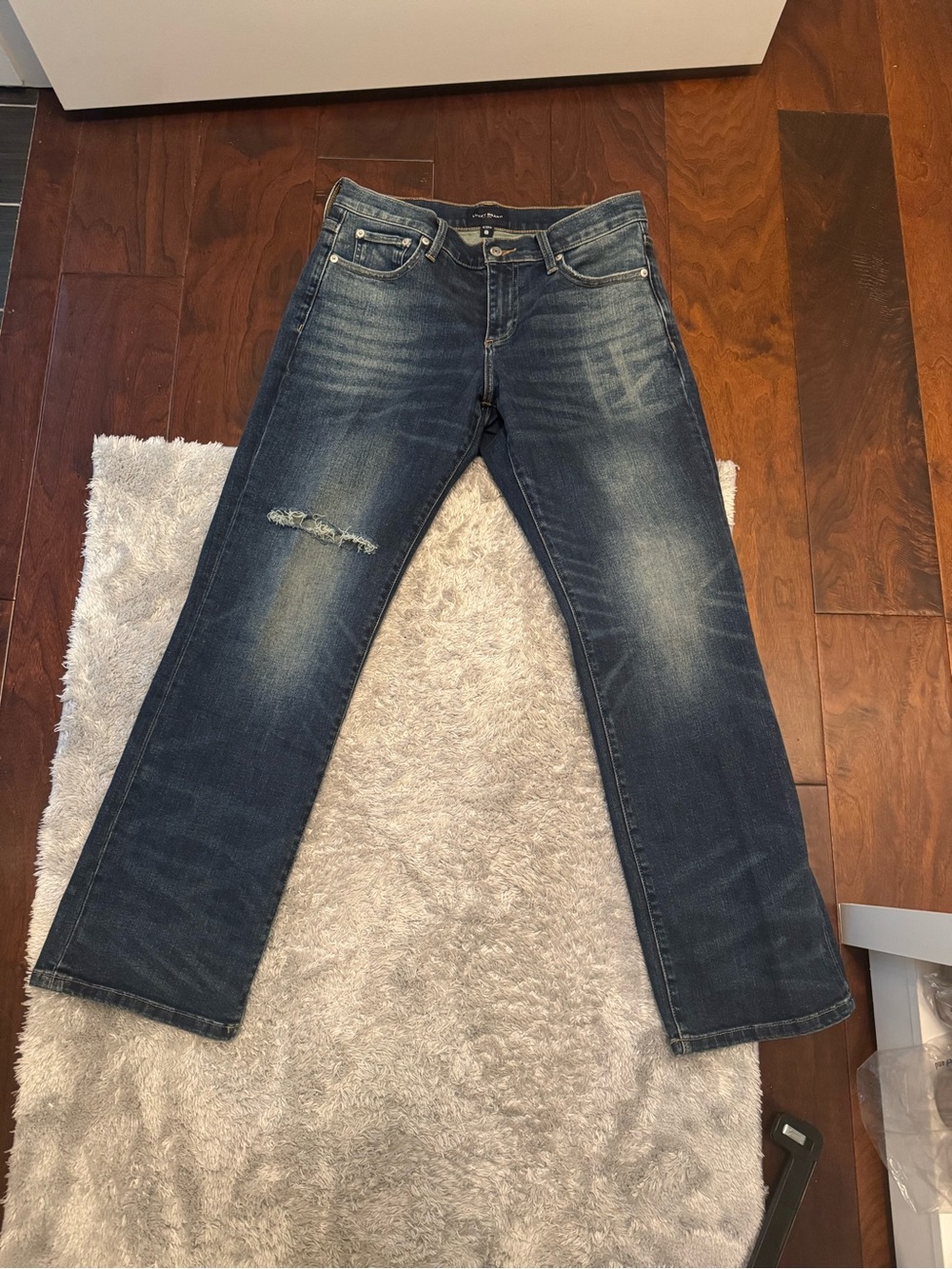 Lucky Brand Easy Rider Women’s Distressed Jeans